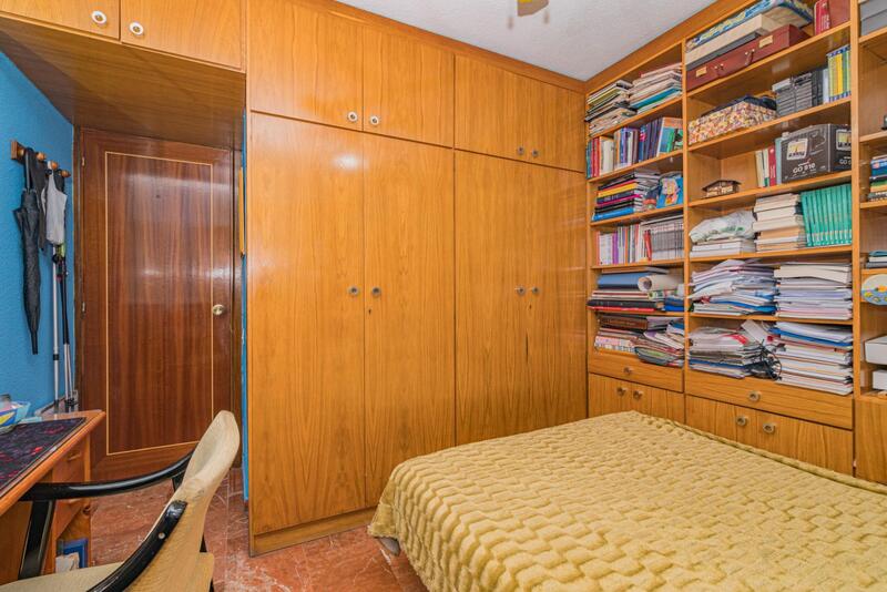 4 slaapkamer Appartement Te koop