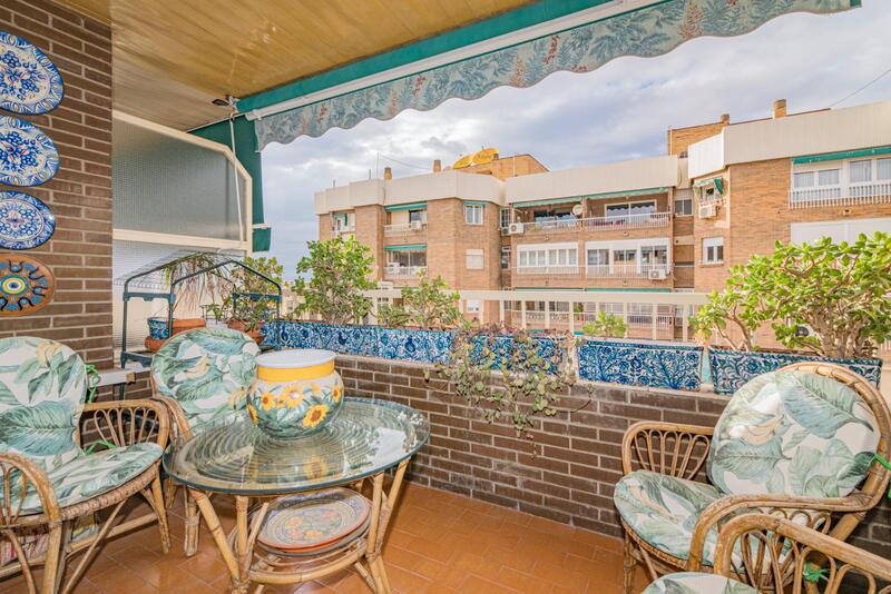 4 slaapkamer Appartement Te koop