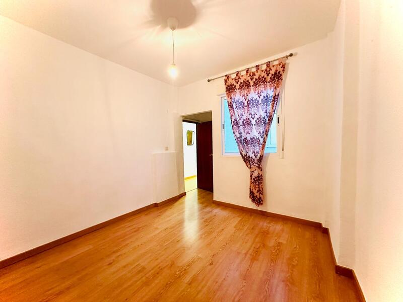 5 slaapkamer Gezinswoning Te koop