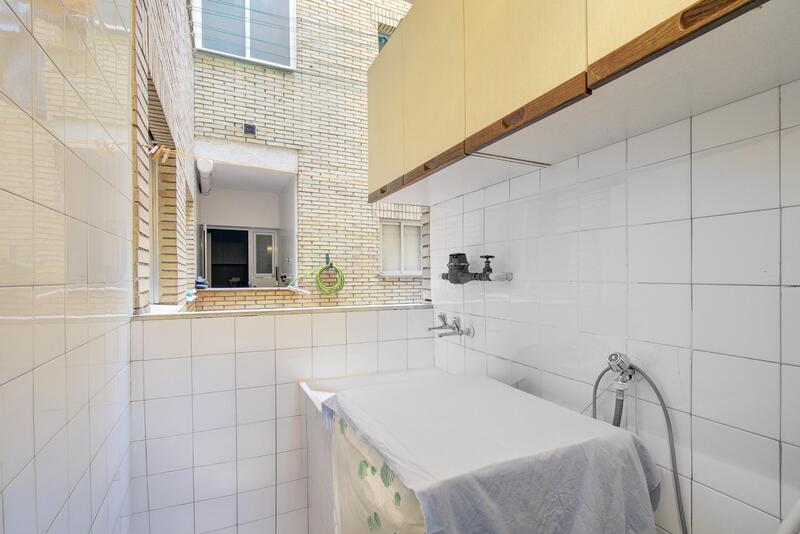 4 bedroom Apartment for sale