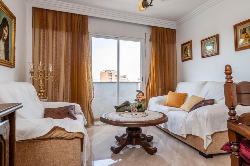 3 bedroom Apartment for sale