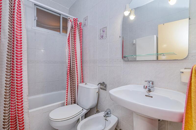 5 bedroom Apartment for sale