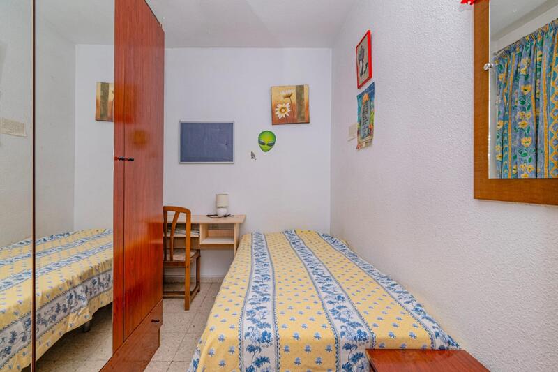 5 bedroom Apartment for sale