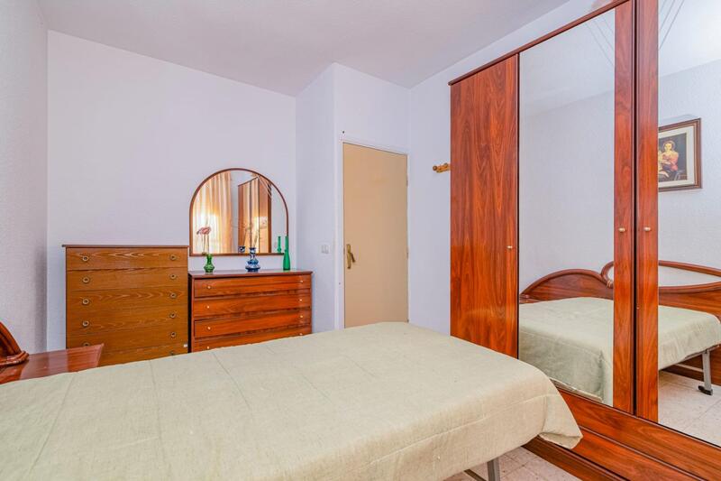 5 bedroom Apartment for sale