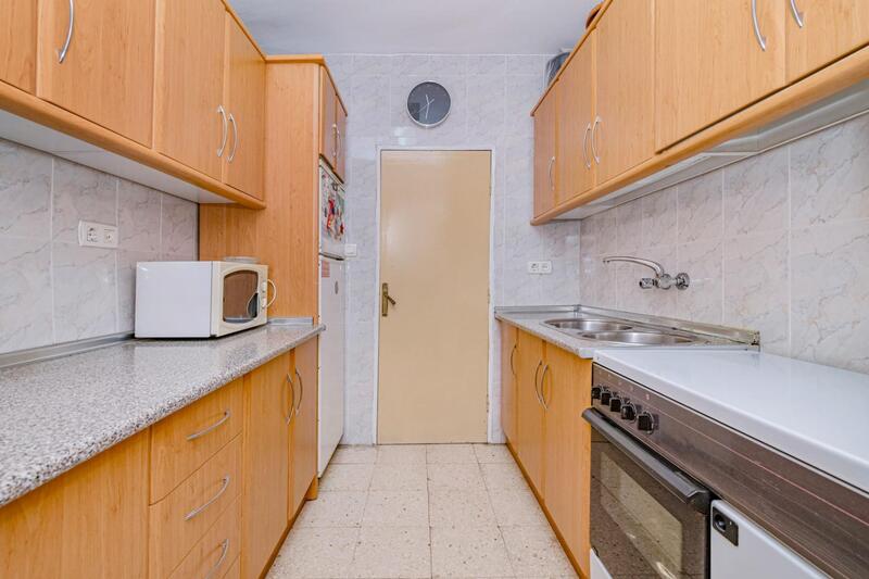 5 bedroom Apartment for sale