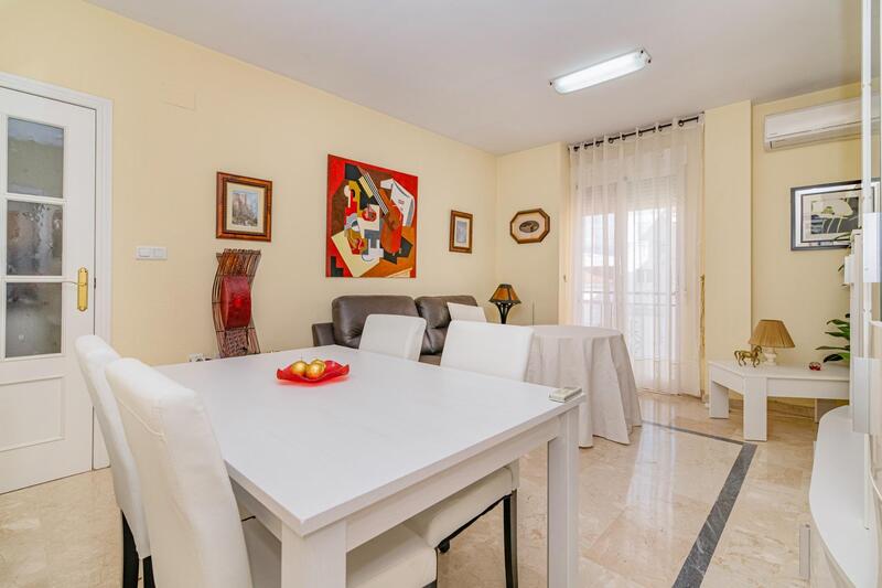 3 bedroom Apartment for sale