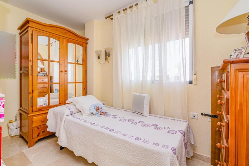 3 bedroom Apartment for sale