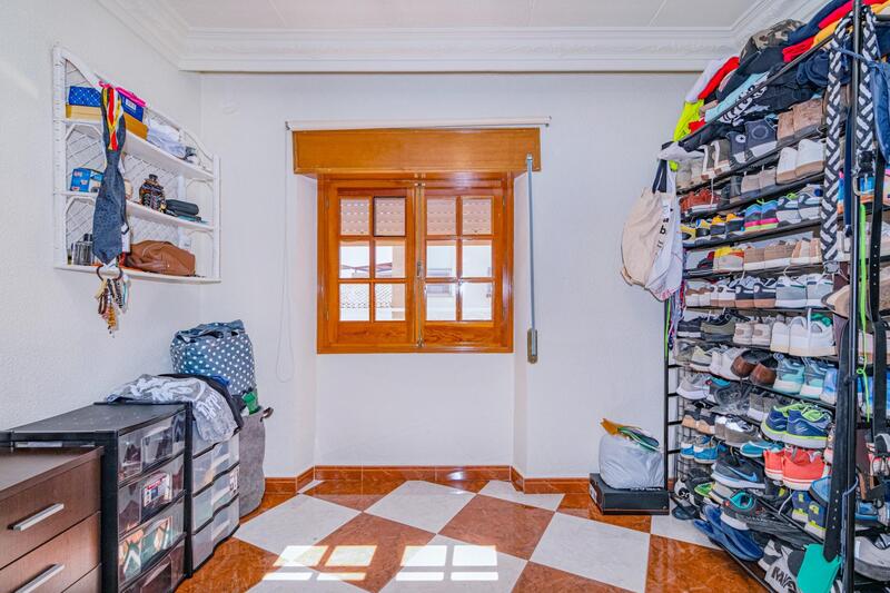 3 sovrum Duplex till salu