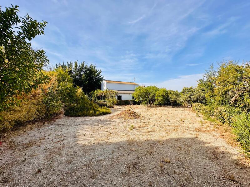 3 bedroom Country House for sale