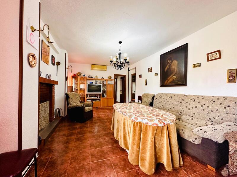3 bedroom Country House for sale