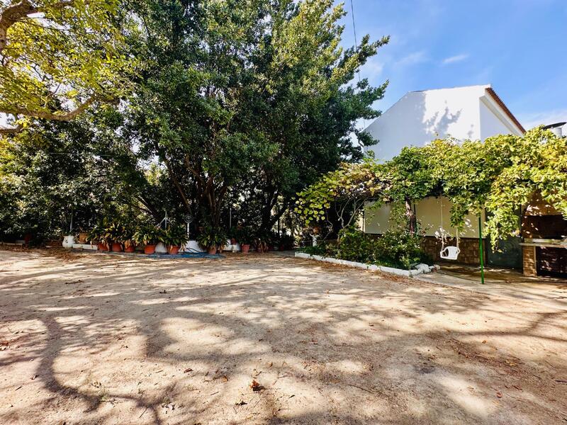 3 bedroom Country House for sale