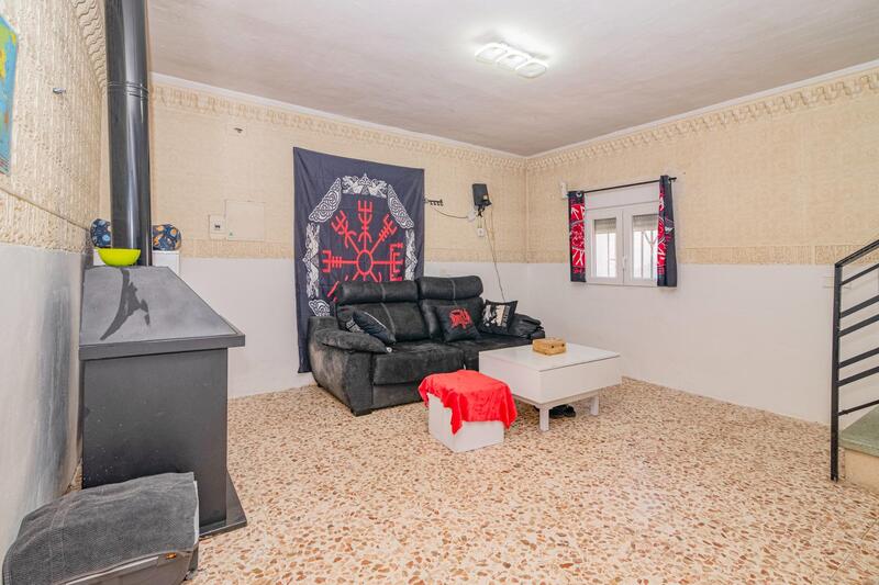 6 Cuarto Casa Cueva en venta