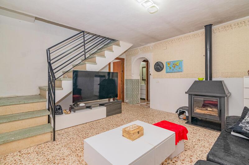 6 Cuarto Casa Cueva en venta