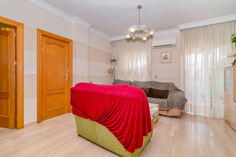 2 slaapkamer Appartement Te koop