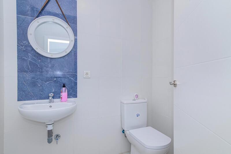 8 bedroom Commercial Property for sale