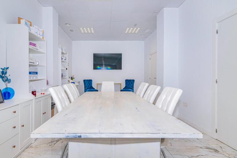 8 bedroom Commercial Property for sale