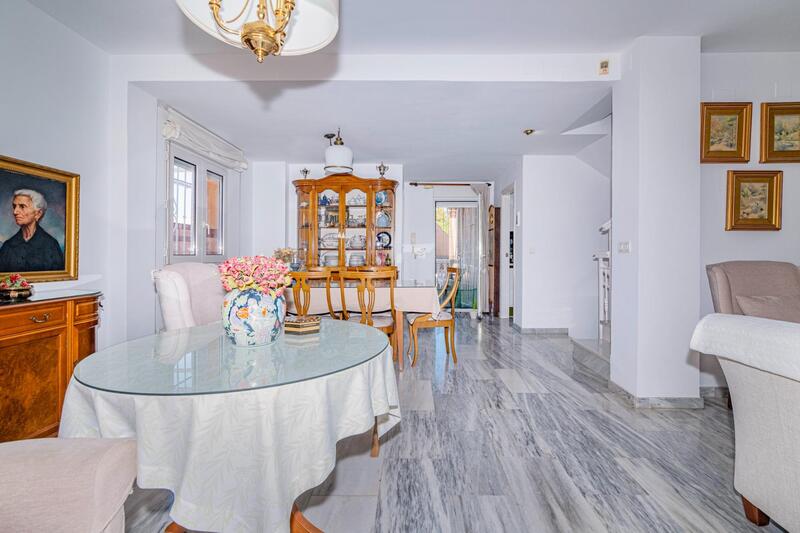 5 bedroom Villa for sale