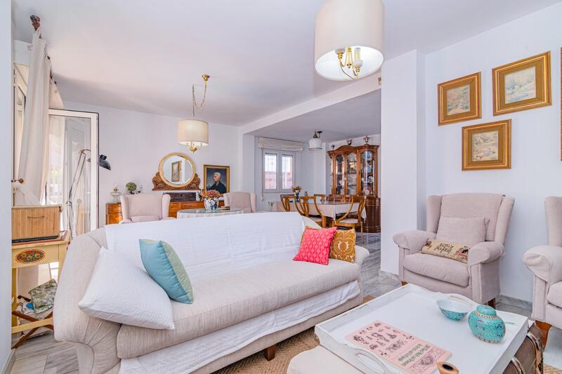 5 bedroom Villa for sale