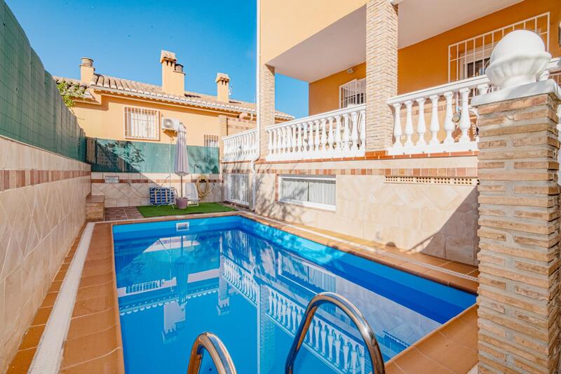 5 bedroom Villa for sale