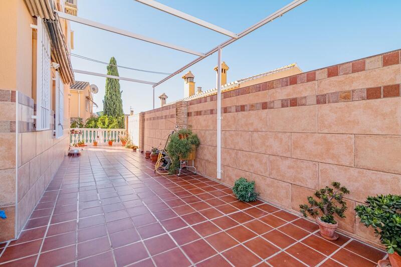 5 bedroom Villa for sale