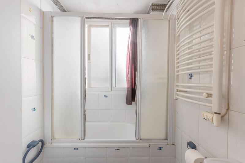 1 bedroom Apartment for sale