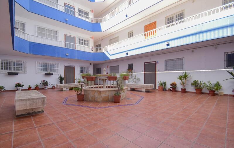 1 bedroom Apartment for sale