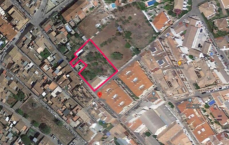 13 bedroom Land for sale