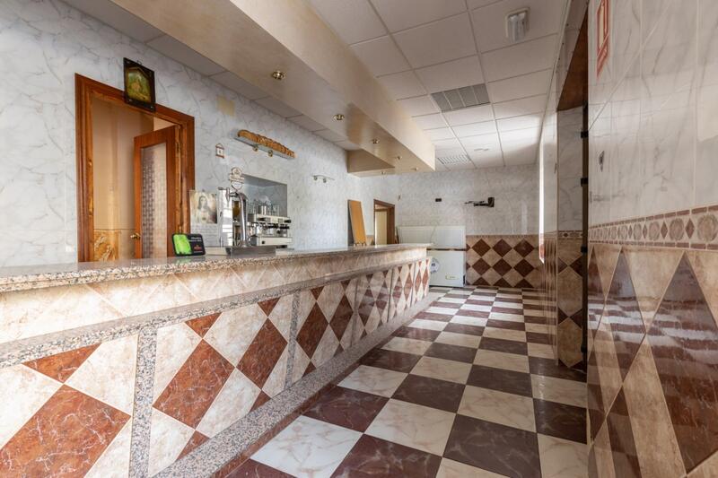 4 Cuarto Casa Cueva en venta