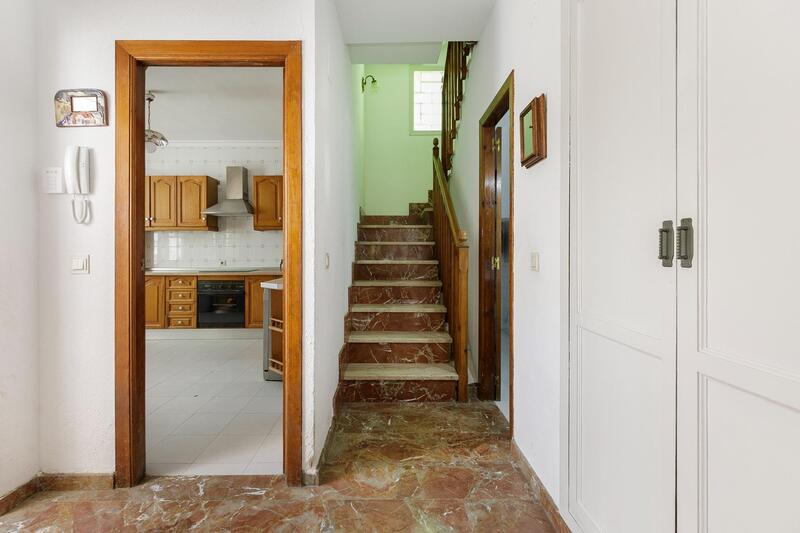 4 Cuarto Villa en venta