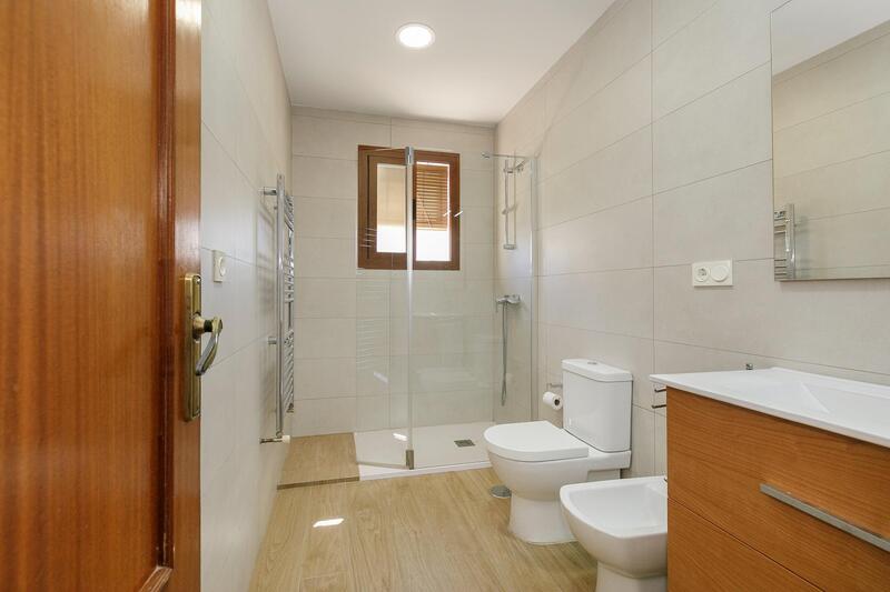 4 Cuarto Villa en venta