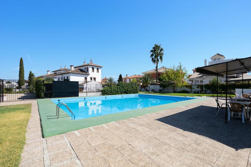 4 Cuarto Villa en venta
