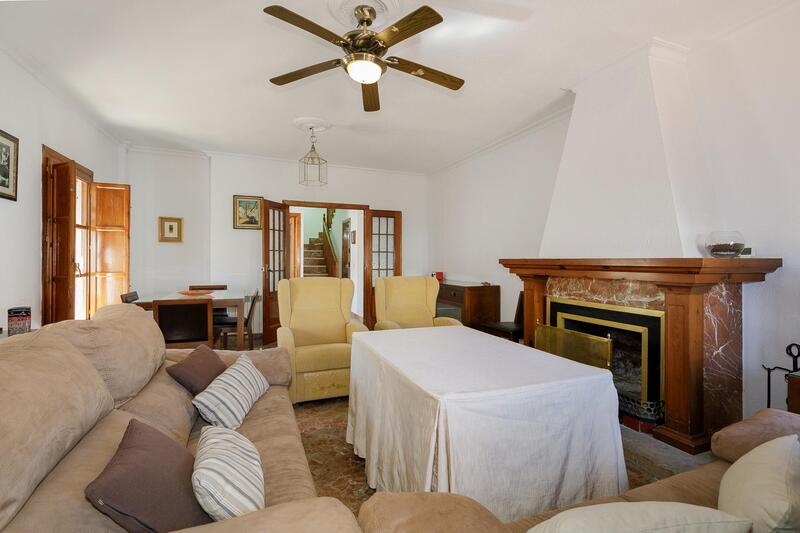 4 Cuarto Villa en venta