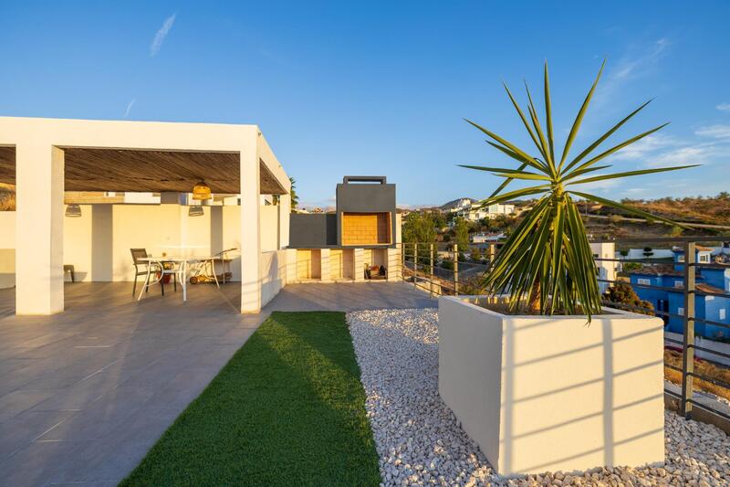 4 Cuarto Villa en venta