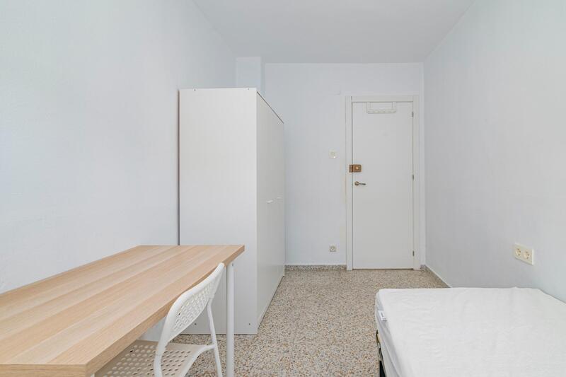 4 bedroom Apartment for sale