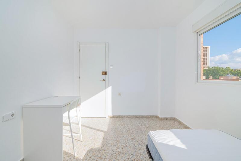 4 bedroom Apartment for sale