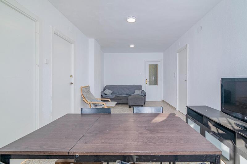4 bedroom Apartment for sale