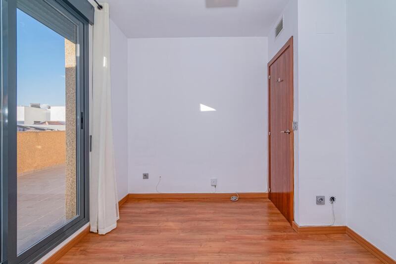3 bedroom Apartment for sale 3 bedroom Apartment for sale