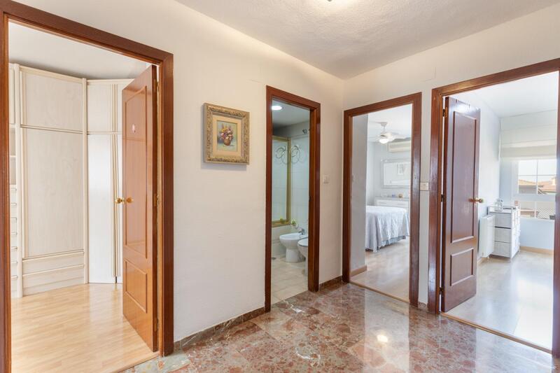 4 bedroom Apartment for sale 4 bedroom Apartment for sale