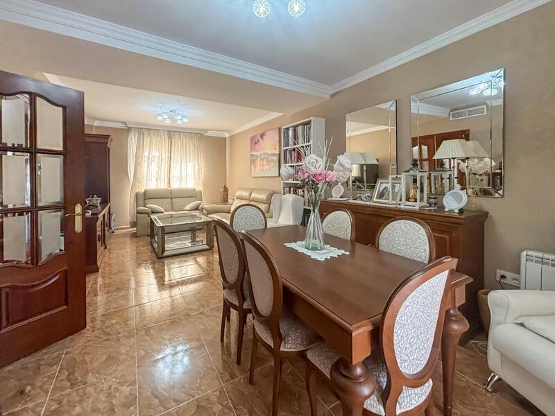 3 chambre Villa à vendre 3 chambre Villa à vendre