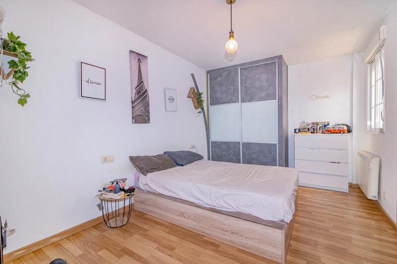 2 спальная комната квартира продается