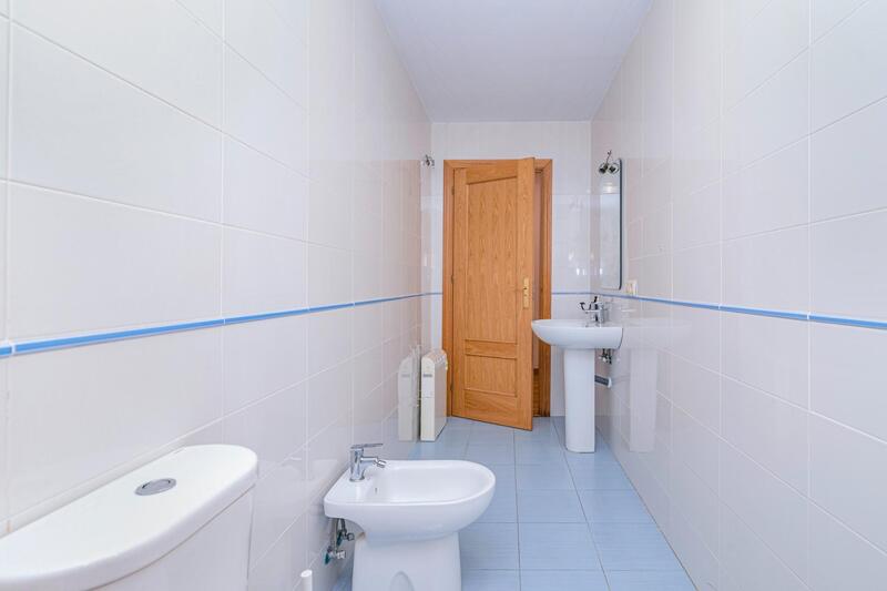 2 спальная комната квартира продается