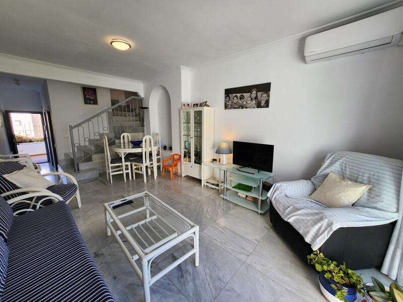 3 slaapkamer Gezinswoning Te koop