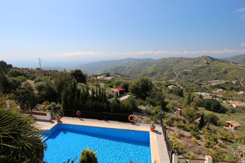 Country House for sale in Frigiliana, Málaga