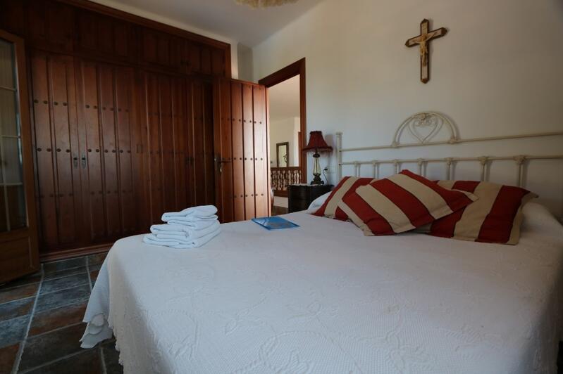 7 bedroom Country House for sale
