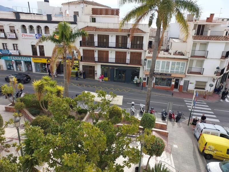 Villa Te koop in Nerja, Málaga