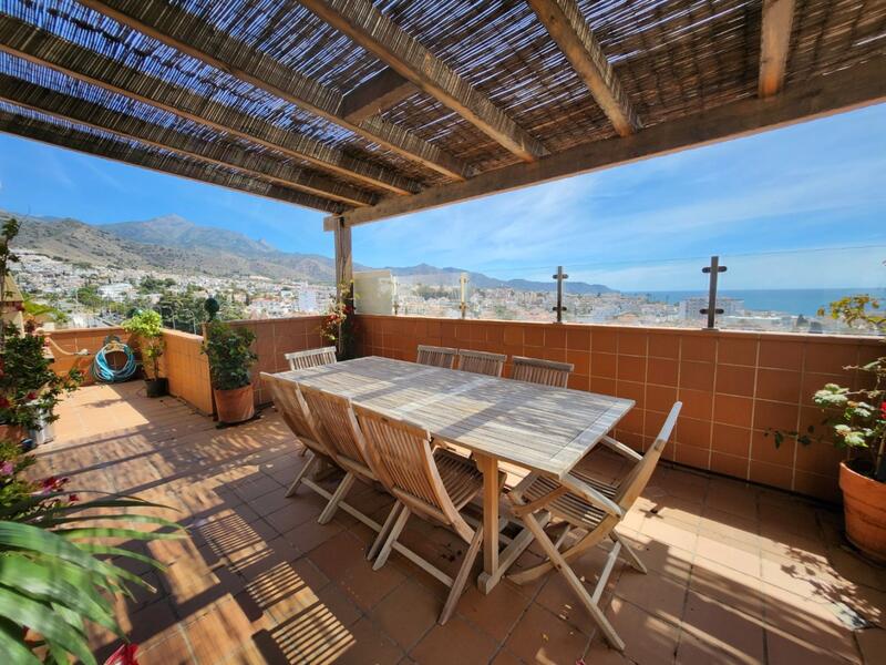 Apartment for sale in Nerja, Málaga