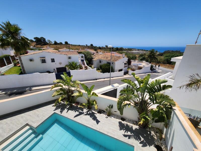4 bedroom Villa for sale