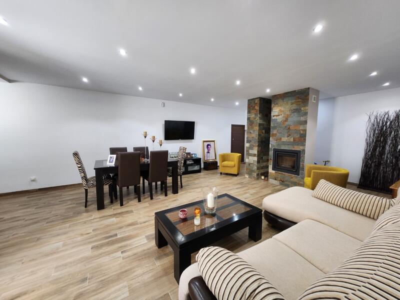 4 bedroom Villa for sale
