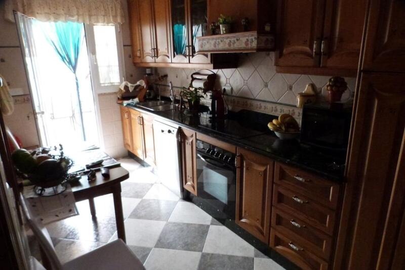 6 Schlafzimmer Stadthaus zu verkaufen