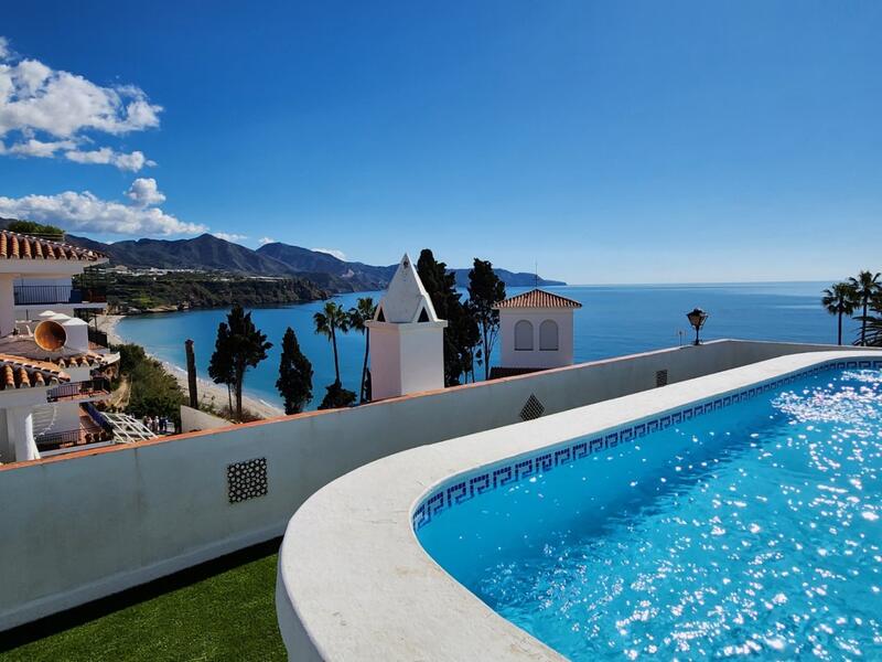 Appartement Te koop in Nerja, Málaga